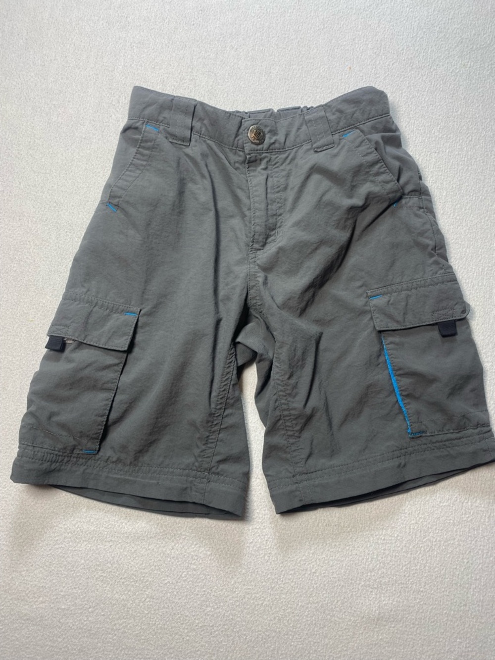 Columbia Kid’s Gray Cargo Shorts. See description.